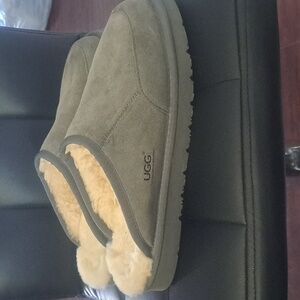 UGG Men's Gray Suede Shearling Mule Slipper